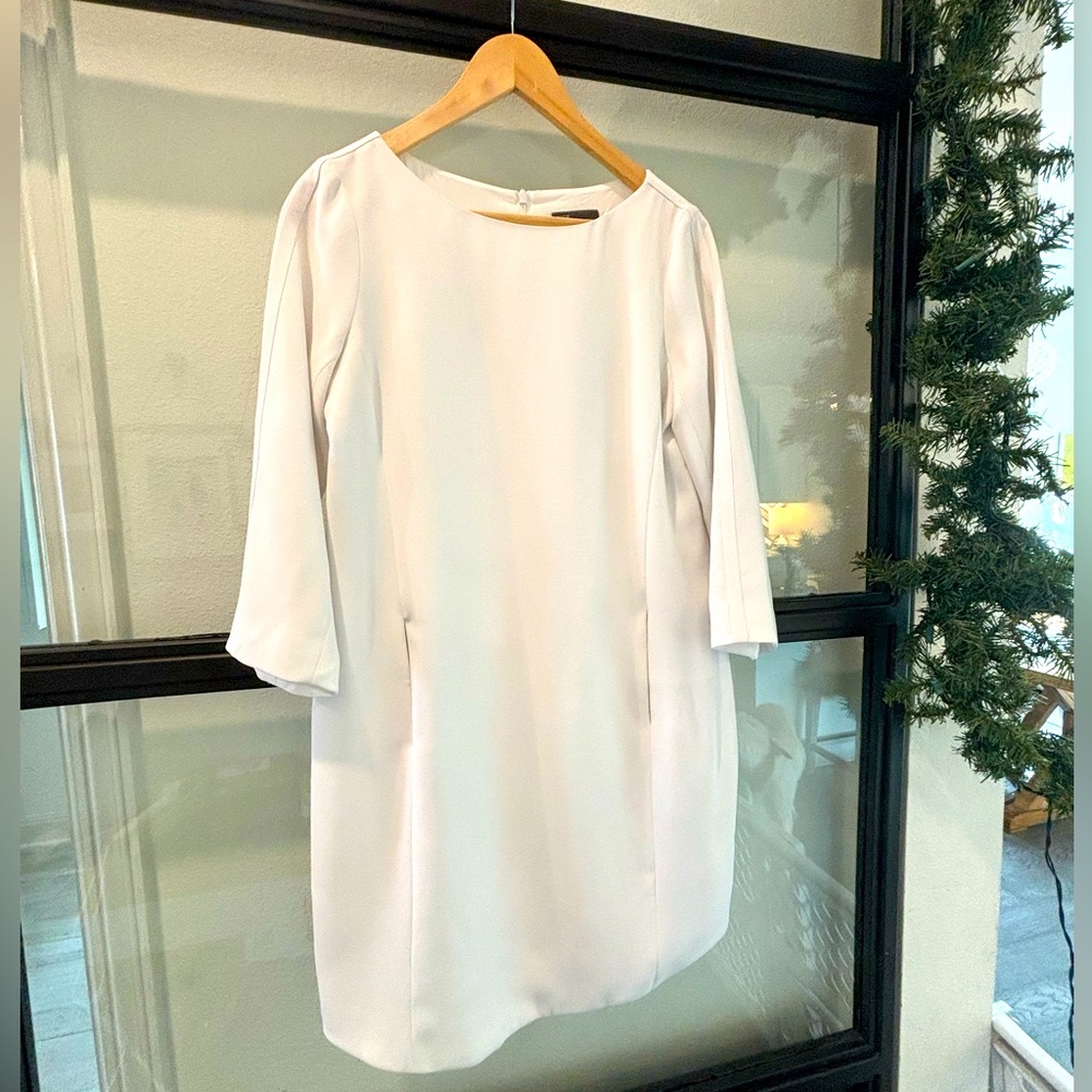 Vince - Shift Crepe Dress